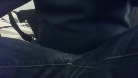 Snapshot of playfullfingers chatting on March 2, 6:35 pm playfullfingers online show from March 2, 6:35 pm