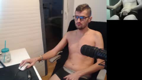 Playspiel online show from December 11, 8:05 pm