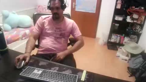 Sam online show from March 17, 9:39 pm