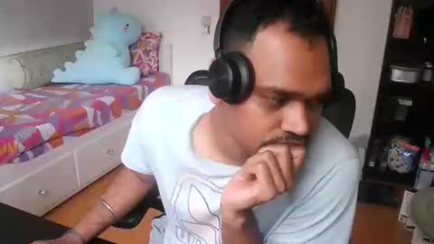 Sam online show from April 13, 1:12 pm