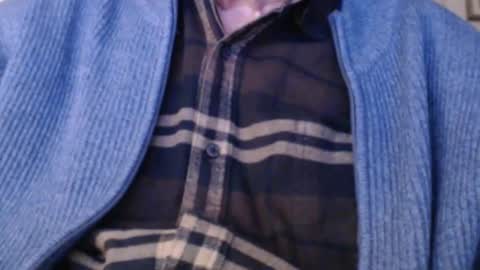 Snapshot of pllkgh45ymn chatting on December 6, 3:44 pm pllkgh45ymn online show from December 6, 3:44 pm