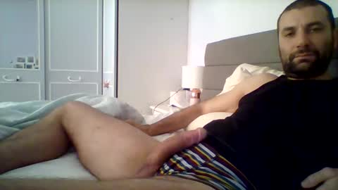 Snapshot of pochivka chatting on December 14, 2:42 pm pochivka online show from December 14, 2:42 pm