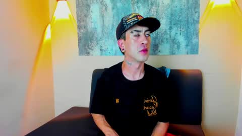 poderoso_samael online show from April 21, 3:45 am