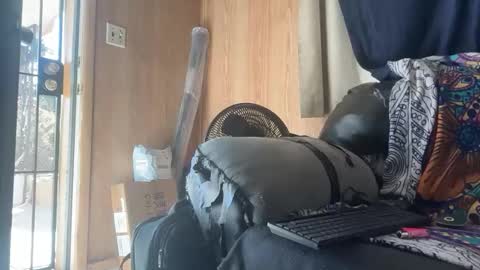 poetic_justice94 online show from February 20, 2:30 pm