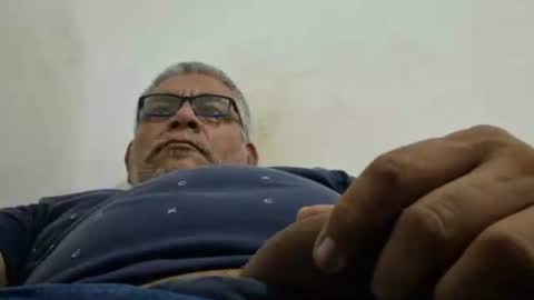 poli online show from April 27, 9:42 pm