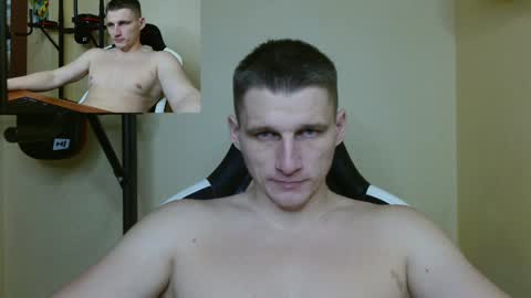 Snapshot of poliglotjoe chatting on January 8, 8:38 am Poliglot online show from January 8, 8:38 am