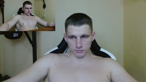 Snapshot of poliglotjoe chatting on January 10, 9:02 am Poliglot online show from January 10, 9:02 am