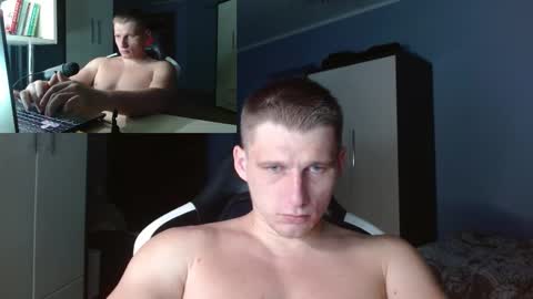 Snapshot of poliglotjoe chatting on September 16, 3:07 am Poliglot online show from September 16, 3:07 am