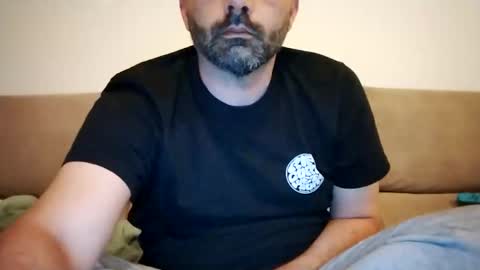 pollontf online show from April 4, 11:13 pm