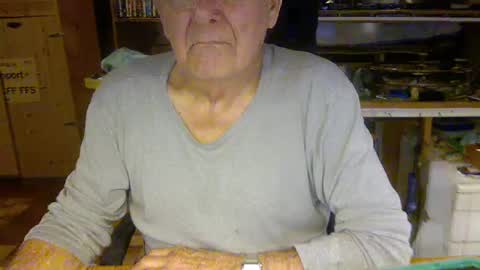 pomme1949 online show from December 2, 10:06 am