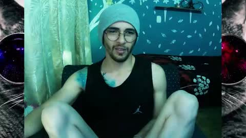 Snapshot of ponzothc chatting on September 15, 7:37 pm ponzothc online show from September 15, 7:37 pm