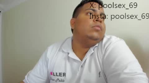 Snapshot of poolsexx_69 chatting on September 30, 7:17 pm poolsexx_69 online show from September 30, 7:17 pm