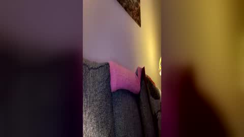 poppinnuts online show from June 15, 2:47 am