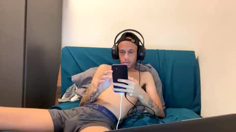 Porce online show from April 19, 10:12 pm