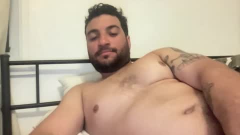 poundsalot69 online show from March 21, 6:28 am