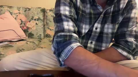 Snapshot of poundtownusa2016 chatting on September 12, 1:27 am ConchilDog online show from September 12, 1:27 am