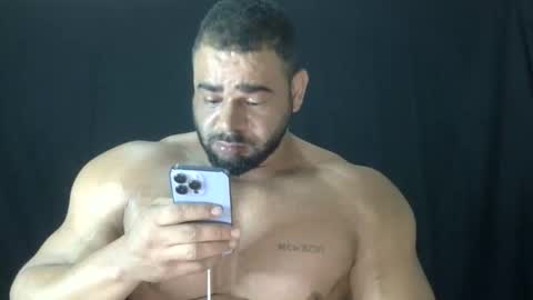 powerdmuscle online show from April 19, 11:29 pm