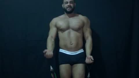 powerdmuscle online show from April 10, 11:34 pm