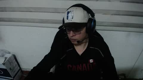 powerfulzeus2 online show from February 9, 4:06 am