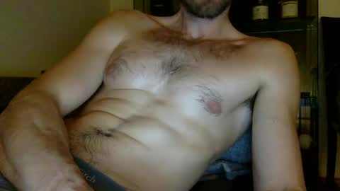 Snapshot of ppspider chatting on February 12, 10:37 pm Peter online show from February 12, 10:37 pm