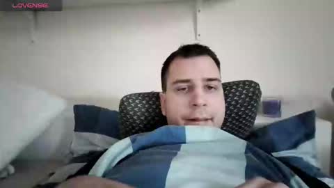 Snapshot of prdolac chatting on February 26, 10:15 am prdolac online show from February 26, 10:15 am