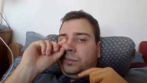 Snapshot of prdolac chatting on December 28, 7:33 am prdolac online show from December 28, 7:33 am
