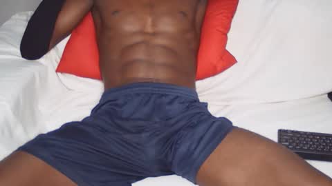 Pretty dollx01 online show from April 2, 11:34 pm