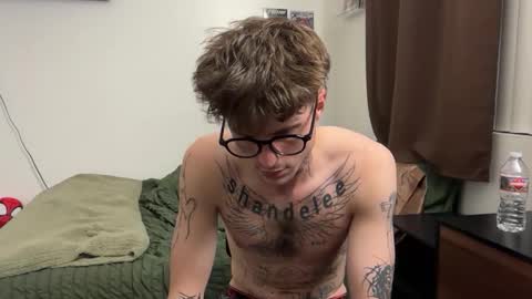 pretty boy online show from April 3, 2:52 am