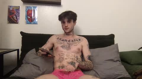 Snapshot of prettyboyszn chatting on September 19, 5:52 am pretty boy online show from September 19, 5:52 am