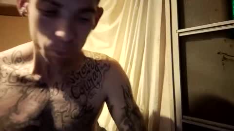 Snapshot of prettyboytatted69 chatting on January 29, 10:58 am Prettyslangin69 FYPM online show from January 29, 10:58 am