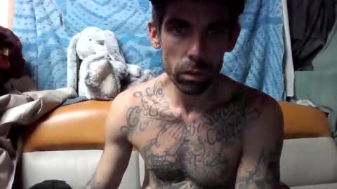 Snapshot of prettyboytatted69 chatting on October 30, 5:09 am Prettyslangin69 FYPM online show from October 30, 5:09 am