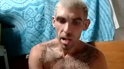 Snapshot of prettyboytatted69 chatting on September 23, 5:51 am Prettyslangin69 FYPM online show from September 23, 5:51 am
