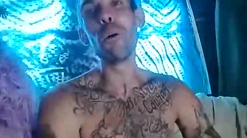 Snapshot of prettyboytatted69 chatting on October 1, 4:33 pm Prettyslangin69 FYPM online show from October 1, 4:33 pm