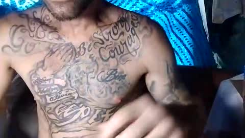 Snapshot of prettyboytatted69 chatting on October 21, 6:44 pm Prettyslangin69 FYPM online show from October 21, 6:44 pm