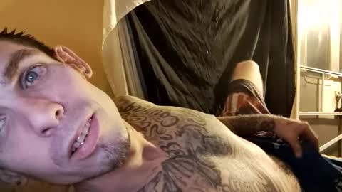 Snapshot of prettyboytatted69 chatting on February 7, 4:16 am Prettyslangin69 FYPM online show from February 7, 4:16 am
