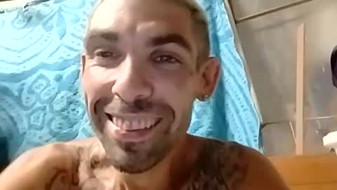 Snapshot of prettyboytatted69 chatting on September 24, 6:02 am Prettyslangin69 FYPM online show from September 24, 6:02 am