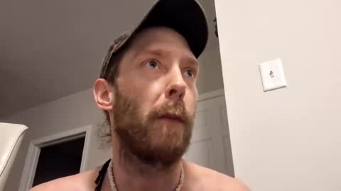 prettysolidd7 online show from September 25, 11:24 pm