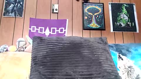 prettysolidd7 online show from January 14, 1:38 pm