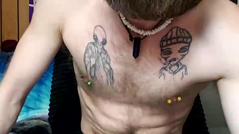 prettysolidd7 online show from February 24, 1:24 am