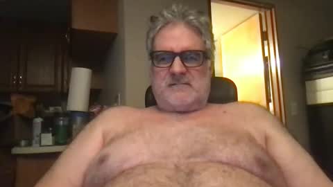 Snapshot of priapisman chatting on March 10, 7:44 am Priapisman online show from March 10, 7:44 am