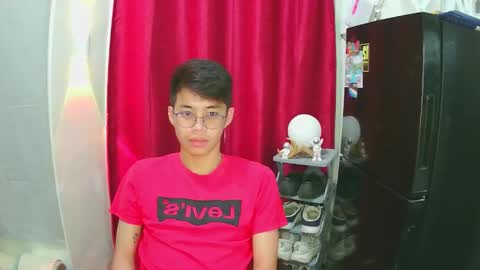 Snapshot of prince_harrison chatting on October 9, 6:46 pm prince_harrison online show from October 9, 6:46 pm