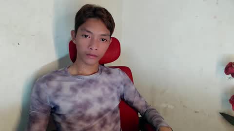 john online show from April 21, 4:24 pm