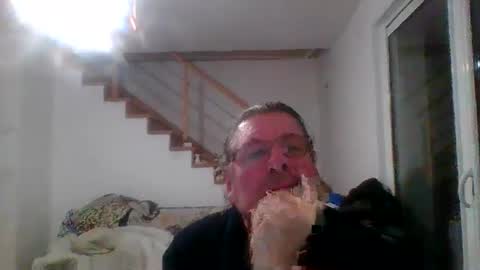 chris online show from June 9, 11:06 pm