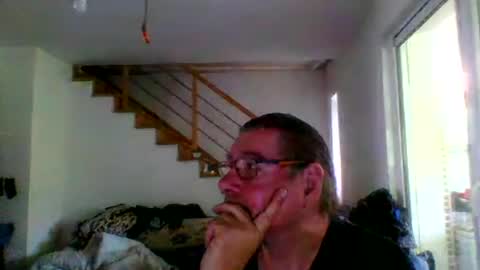 chris online show from June 13, 12:25 pm