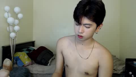Snapshot of princecalix chatting on October 8, 6:01 pm princecalix online show from October 8, 6:01 pm