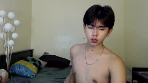 Snapshot of princecalix chatting on October 4, 8:57 pm princecalix online show from October 4, 8:57 pm