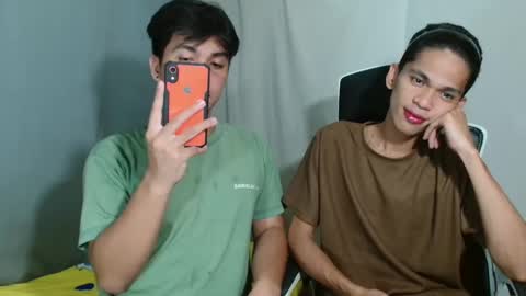 Snapshot of princeofcumxxx chatting on February 2, 5:04 pm Mel online show from February 2, 5:04 pm