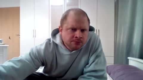 Stefan Heer Der Name bedeutet der der belohnt wird online show from March 20, 4:11 pm