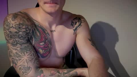 Oliver online show from November 13, 1:54 am