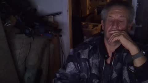 projectorepson online show from November 17, 7:39 pm